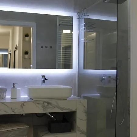 Апартаменты Centrum Galeria Magnolia *